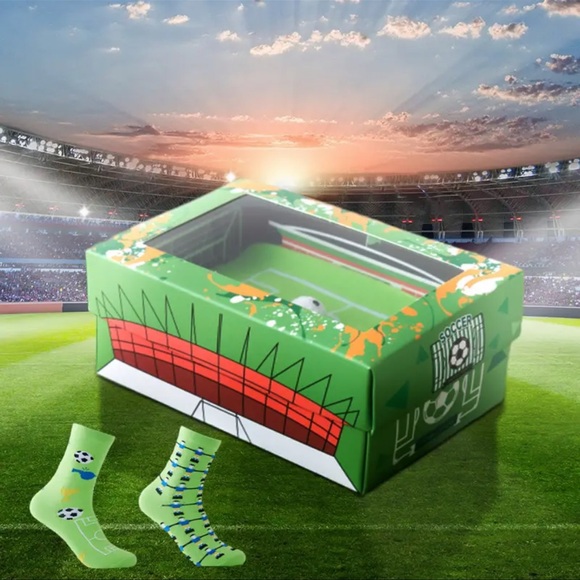 Socks - Unisex, Fun Soccer Print Crew Socks, NEW, One Size Fits Most, Giftable - Picture 3 of 12